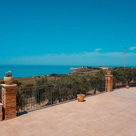 Вилла Il Casale Di Bovo Marina Монталлегро Экстерьер фото