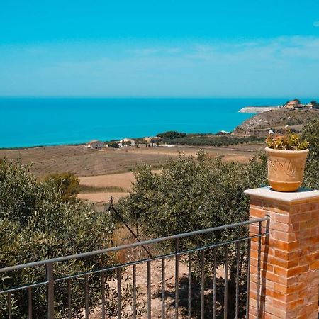 Вилла Il Casale Di Bovo Marina Монталлегро Экстерьер фото