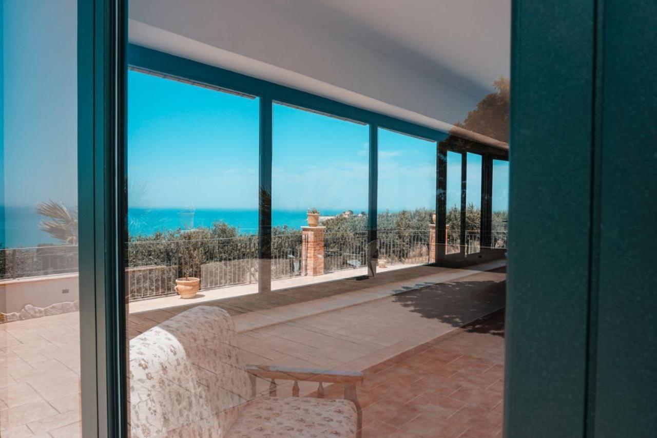 Вилла Il Casale Di Bovo Marina Монталлегро Номер фото